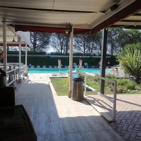 Casale Certosa Hotel Павона Екстериор снимка